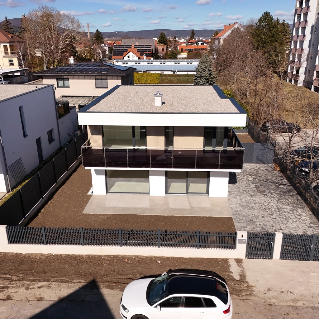 Neubau